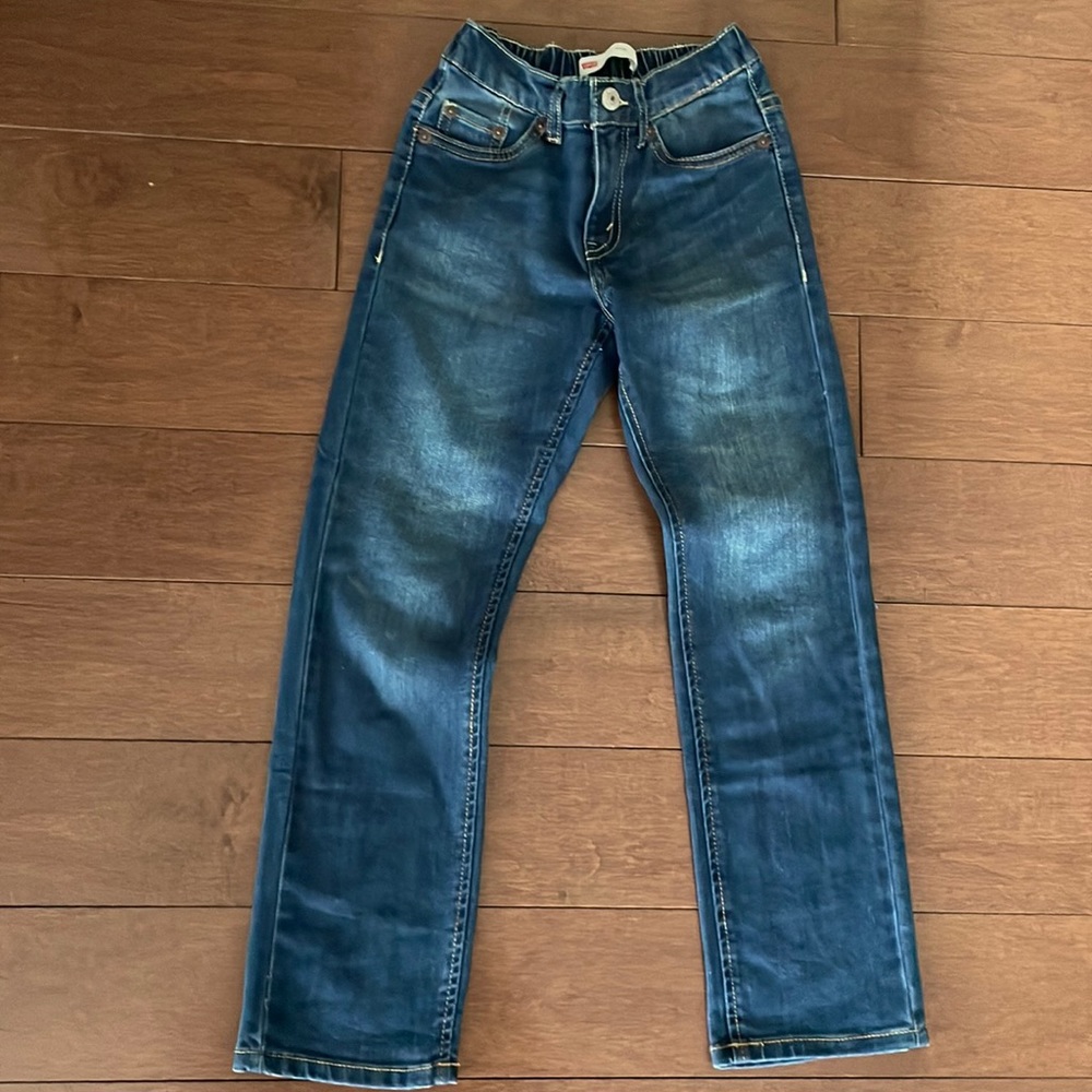 Levi’s straight leg jeans, size 7-8 years